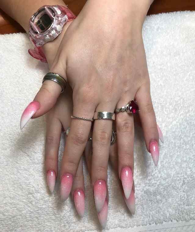 Aqua Day Spa & Nails Logo