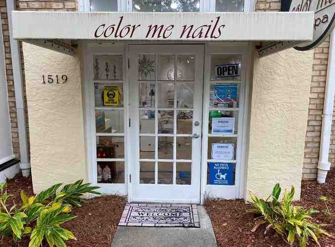 COLOR ME NAIL SPA, HILTON HEAD ISLAND Logo