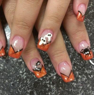 Mary’s Nails Logo