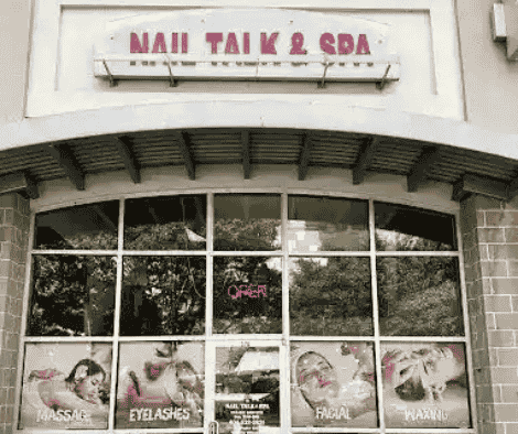 NAIL TALK & SPA Logo