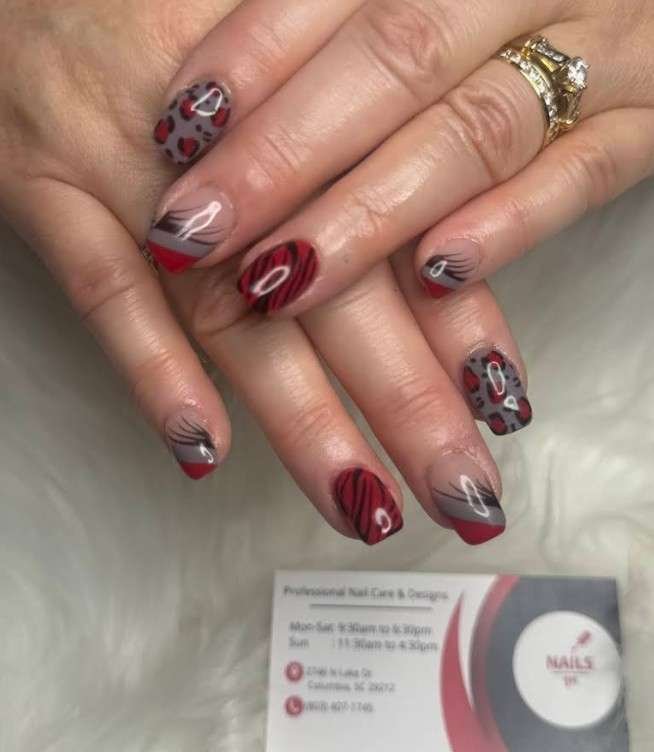 Nails 1st Logo
