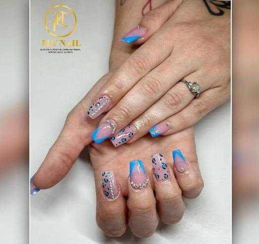 TLT Nail Spa Logo
