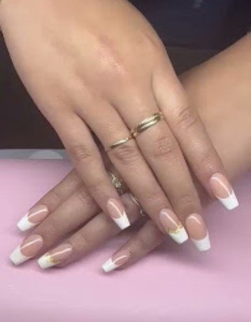 Temptation Nails and Spa Logo