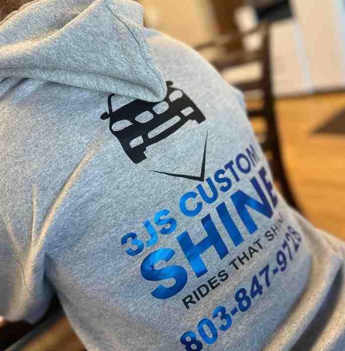 3JS Custom Shine LLC Logo