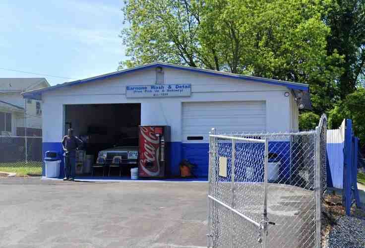 Barnone Wash & Detail Logo