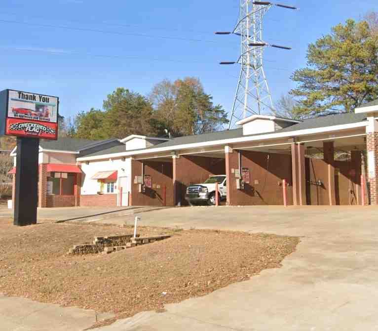 Checkered Flag Car Wash Logo