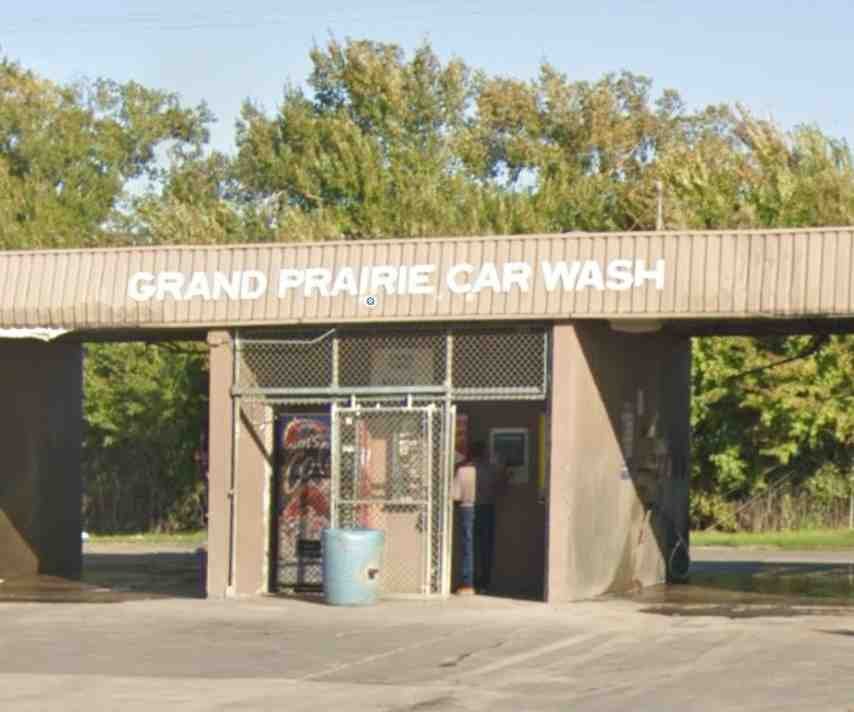 Grand Prairie Car Wash Logo