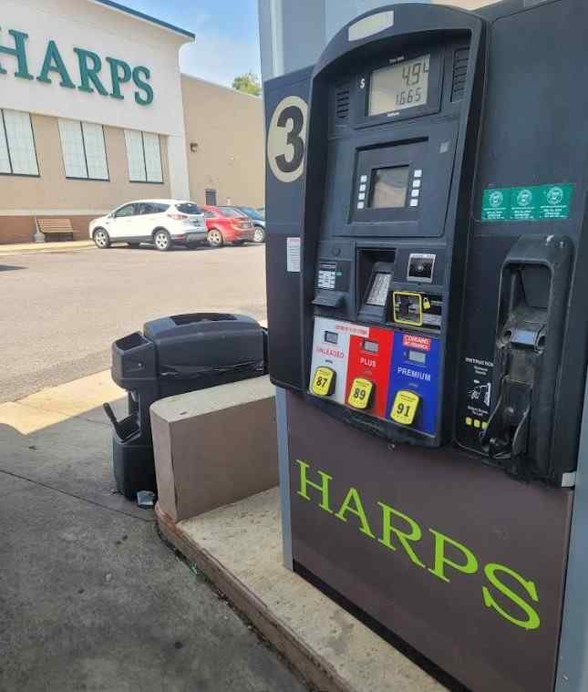 Harps Gas Station Logo