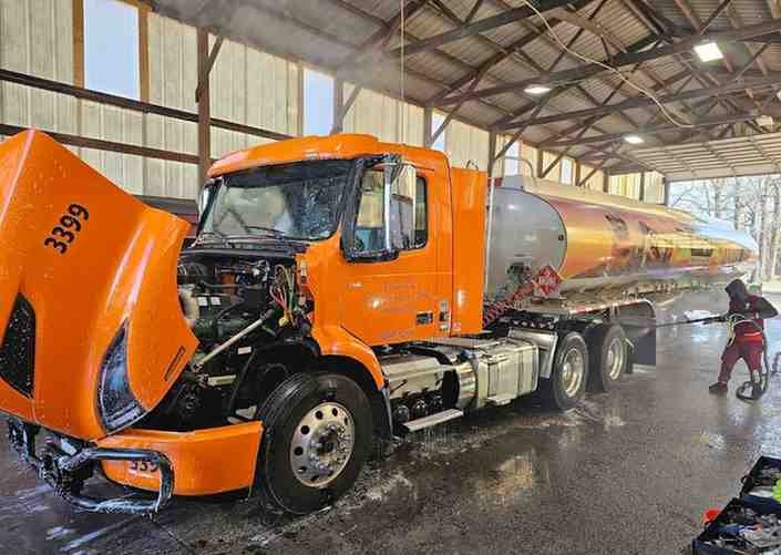 Henderson Truck Wash and Wash Out- Decals Remove. Chrome Polishing Logo