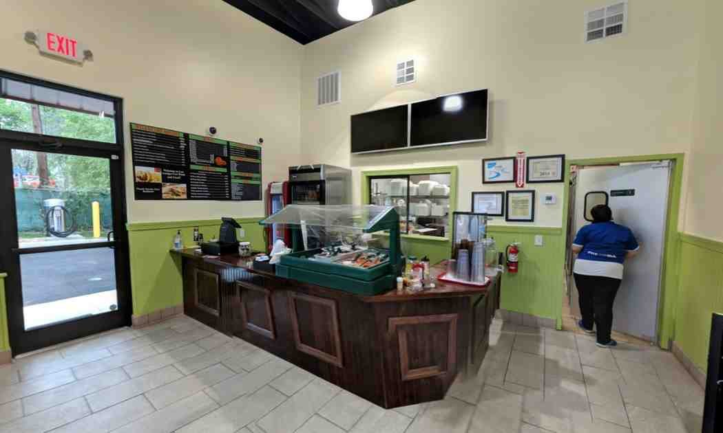 Los Amigos Carwash & food Logo