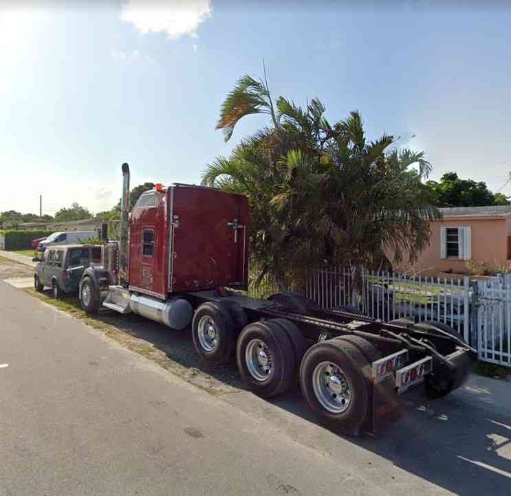 Miami Premium Car wash Logo