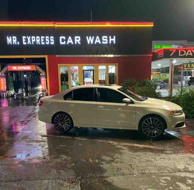 Mr. Express Car Wash Logo