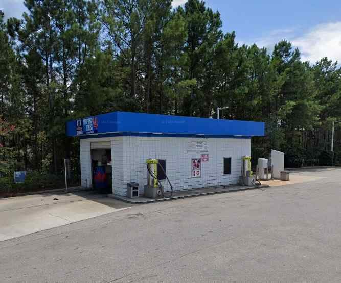 New Soft Gloss Car Wash Logo