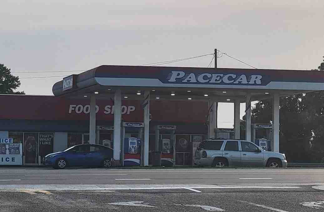 PACECAR Gas Station Logo