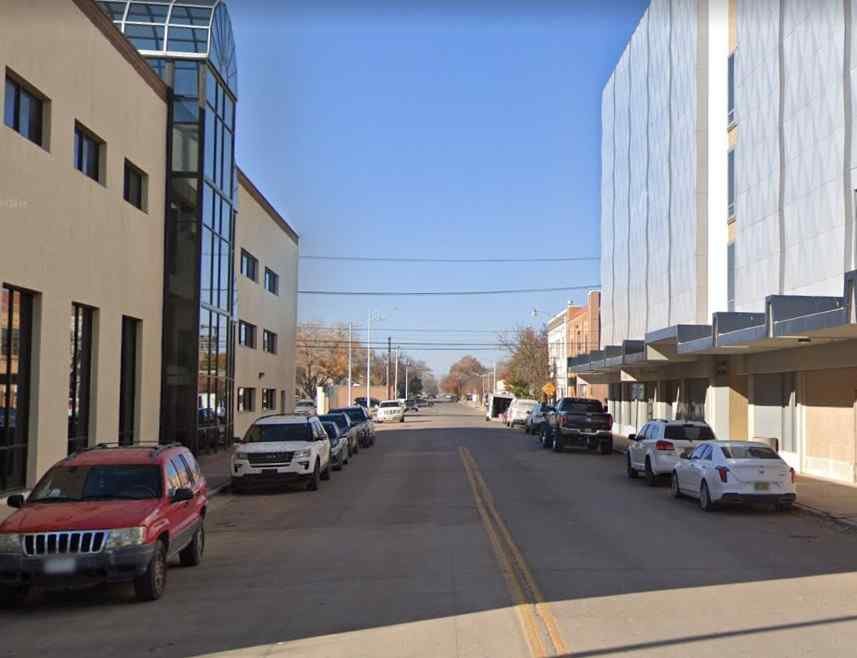 Robert P Byron Oil Logo