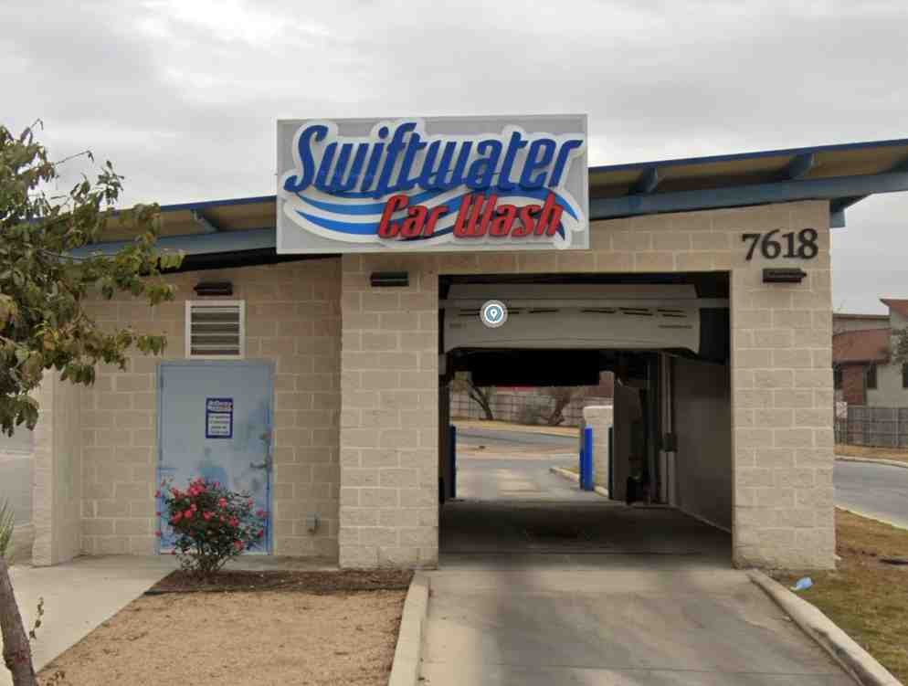 Swiftwater Car Wash Logo