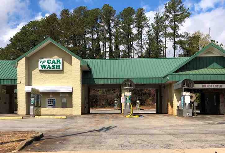 The Car Wash Logo