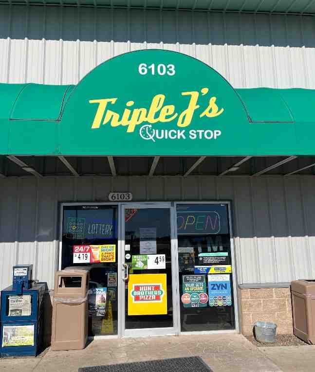 Triple J’s Truck Stop Logo